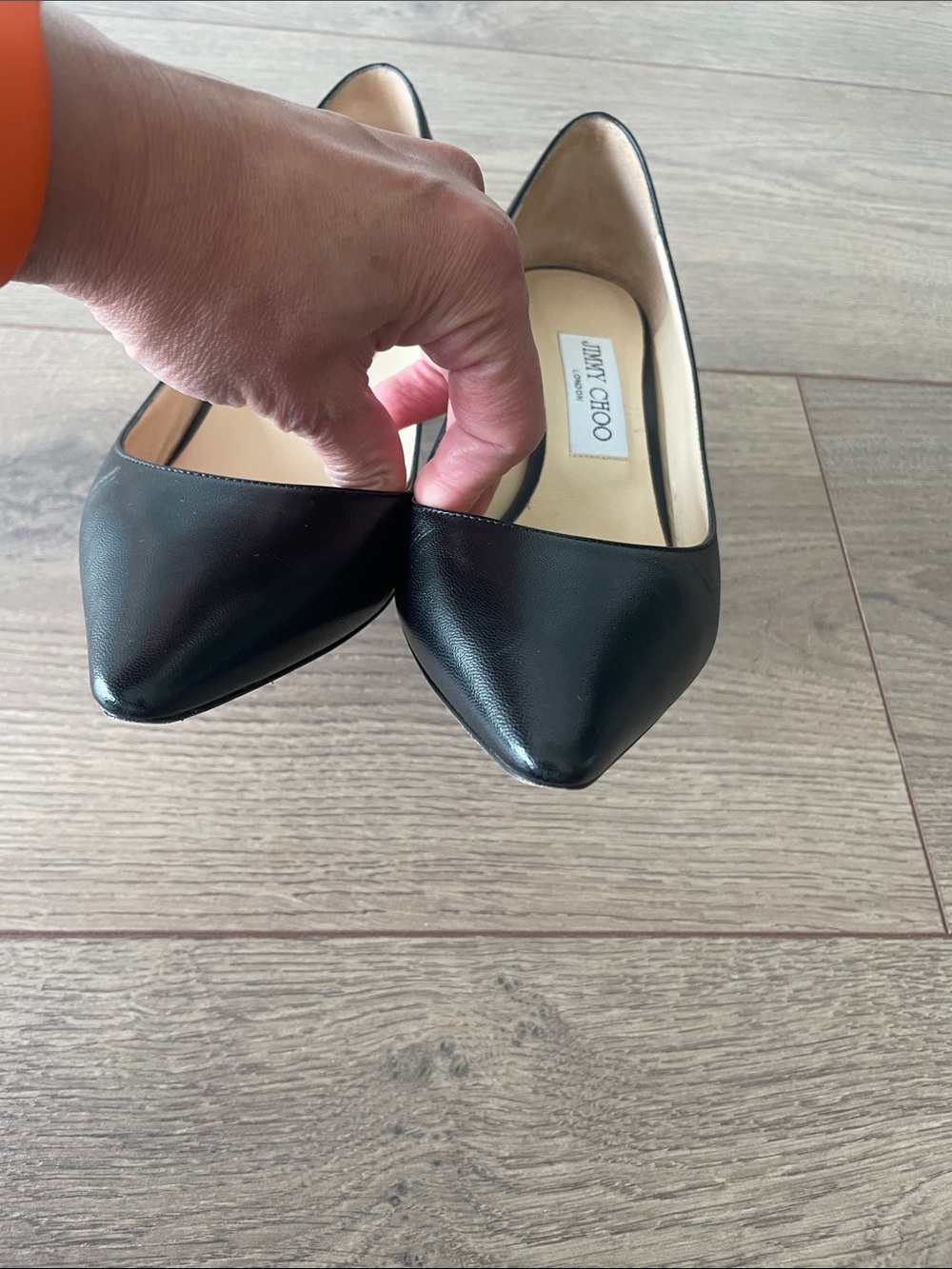 Jimmy Choo Black Pointed Leather Pumps - Picture 3 of 6